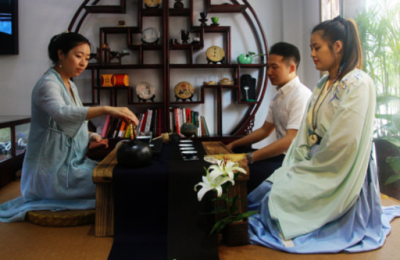 大圆普洱交易中心九家实体店盛大开业，推动普洱茶仓储服务新升级